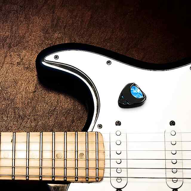 Аксесуари гітарист-початківець 8 предметів Каподастр, тюнер та медіатори Набір для гри на гітарі - 3 фото товару