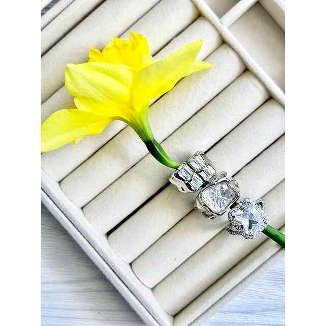 Кільце 2 половини цілого, регульоване, Україна, знижка 20% через INSTAGRAM - 1 фото товару